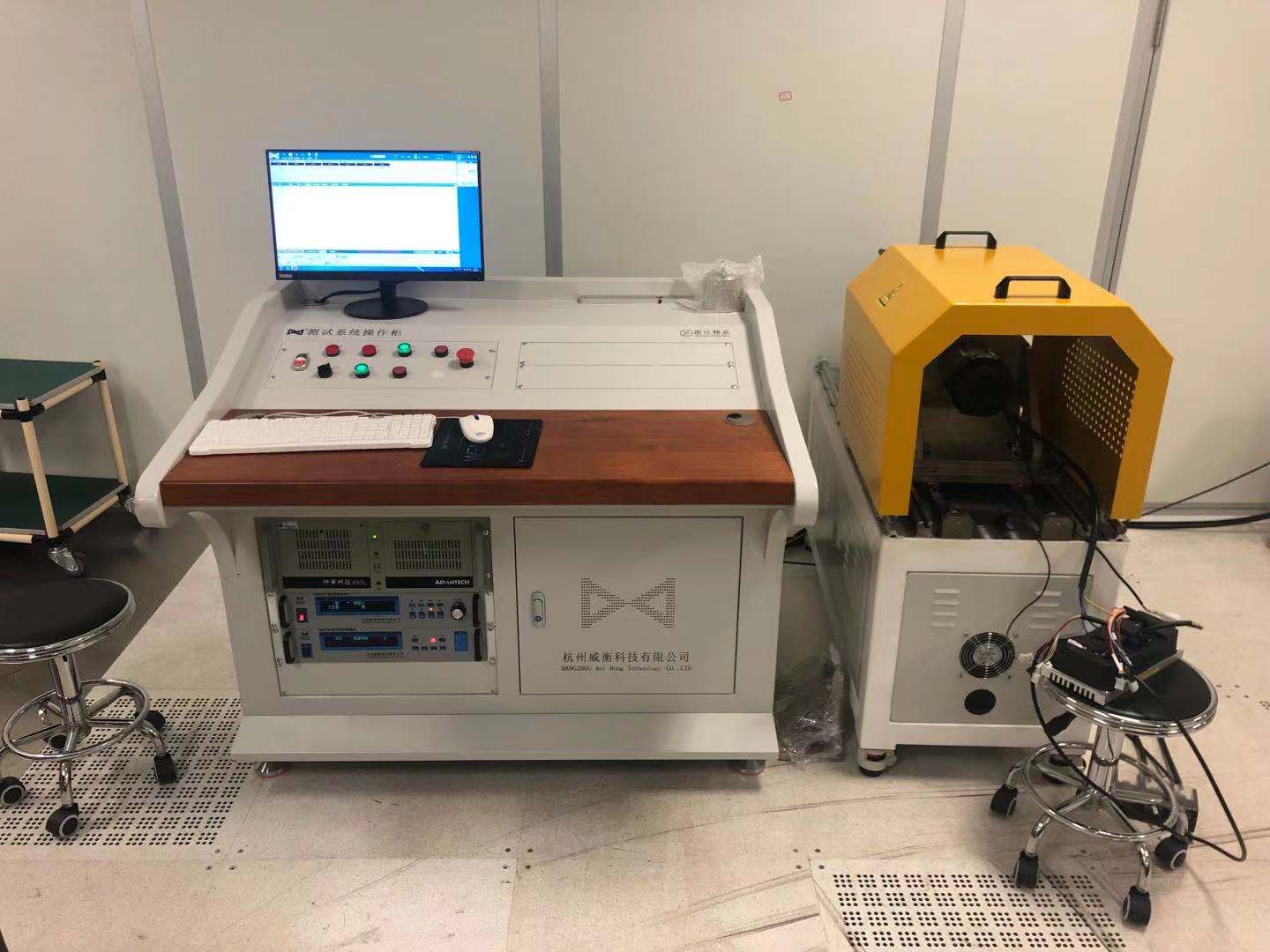 華潤(rùn)微電子(重慶)有限公司調(diào)試現(xiàn)場(chǎng)